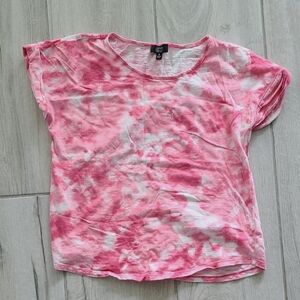 Jones New York Pink and White Tie-Dye Boxy Tee